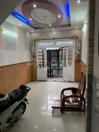 Hình ảnh Nhà Sát MT Phan Huy Ích, 5pn 5wc, 13 triệu còn TL