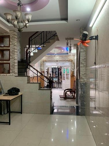 Hình ảnh Nhà Sát MT Phan Huy Ích, 5pn 5wc, 13 triệu còn TL