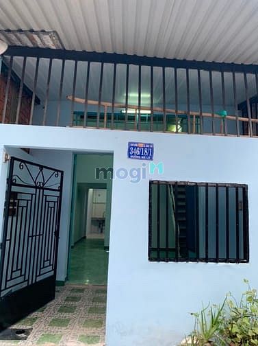 Hình ảnh Nhà gần ngã 3 lê văn quới mã lò.