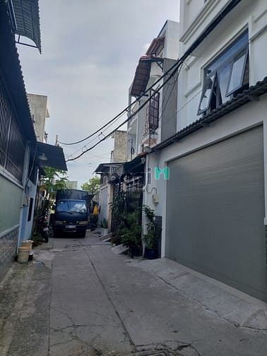 Hình ảnh Nhà gần ngã 3 lê văn quới mã lò.