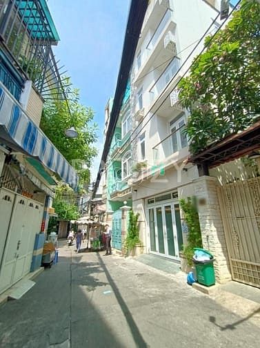 Hình ảnh Bán nhà hẻm xe hơi đường Lê Văn Sỹ Quận 3 giá 5,3 tỷ