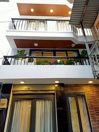 Hình ảnh Nhà Mới Quận 10 - Combo mới + đẹp + nội thất - 84m2 chỉ 4.1 tỷ