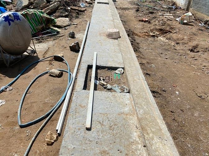 Hình ảnh Đất thổ cư Ba mặt tiền cách KCN Cầu Tràm 4km, cạnh chợ, giá 11tr6/m2.