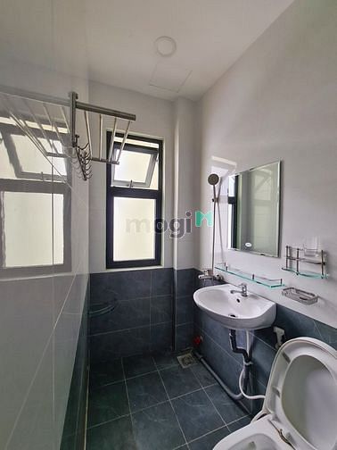 Hình ảnh Phòng cửa sổ lớn full nội thất ngay Quận 10