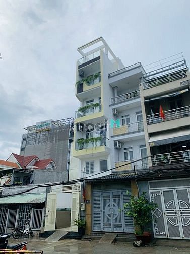Hình ảnh VP 25m2 view LM81- Thảo Điền, Thang máy, bãi xe,chỉ 10tr/th