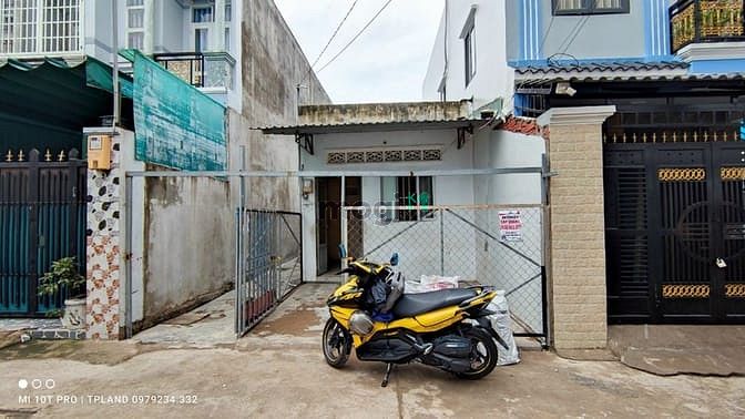 Hình ảnh Bán căn nhà cấp 4 , nhà nát có 2 phòng trọ.