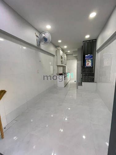 Hình ảnh bán nhà hẻm 1/.... khu chợ vải phú thọ hòa