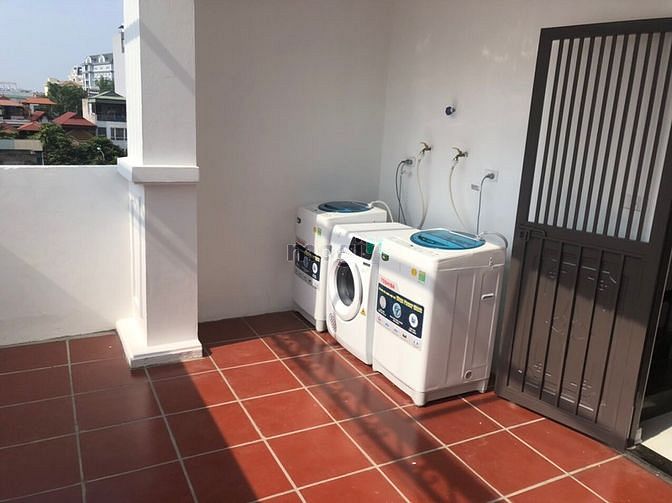 Hình ảnh Cho Thuê CCMN Phan Kế Bính - Đào Tấn 25m Ra Phố Nhà 7 Tầng Mới xây