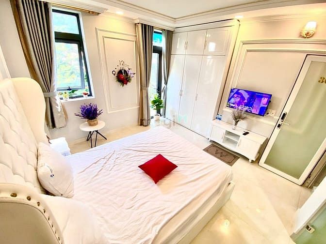Hình ảnh Phan chu trinh_Ngay chợ bà chiểu_Bạch Đằng_5p về Q1_có ban công