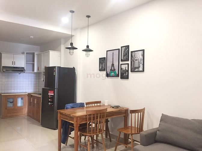 Hình ảnh Giá bán 3,82 tỷ, Bao phí, 2pn/2wc, có nội thất, view bắc, tầng trung