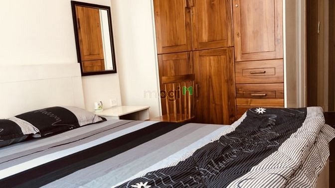Hình ảnh Giá bán 3,82 tỷ, Bao phí, 2pn/2wc, có nội thất, view bắc, tầng trung