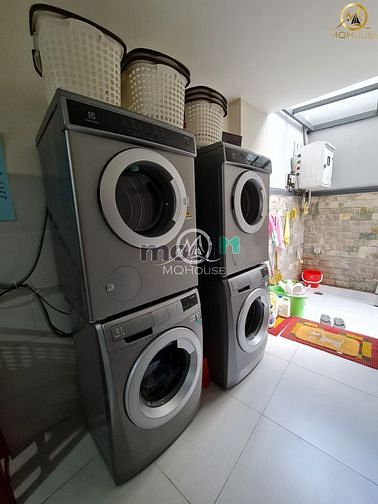 Hình ảnh CĂN HỘ full nội thất, ban công sân vườn cực chill sát chợ Tân Định Q1