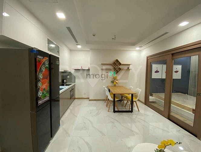 Hình ảnh Cho thuê căn 1PN, tòa Landmark 81, full nt cao cấp, view hồ bơi