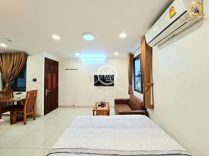 Hình ảnh Cho thuê CHDV bao phí - sân vườn - 30m2 , cửa sổ thoáng , quận 3