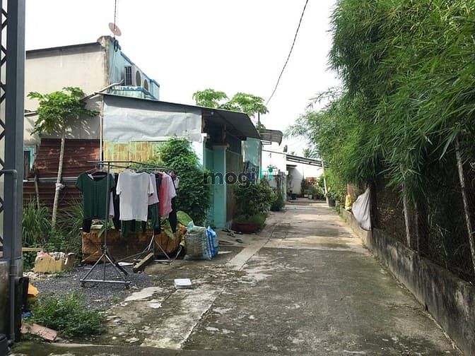 Hình ảnh Bán đất thổ cư sổ chính chủ gần UBND xã Tân Thạnh Đông Củ Chi