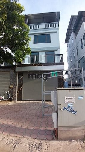 Hình ảnh Cho thuê biệt thự Lê Văn Lương, 110mx 4T, thang máy làm văn phòng, ở