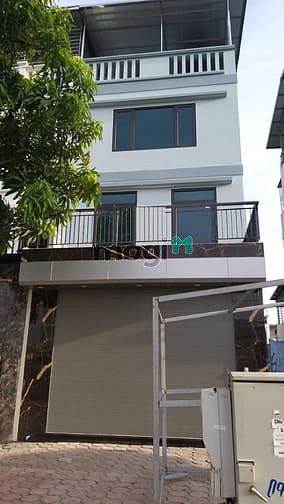 Hình ảnh Cho thuê biệt thự Lê Văn Lương, 110mx 4T, thang máy làm văn phòng, ở