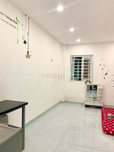 Hình ảnh Cho thuê Căn Hộ mini Giá rẻ Full Nội Thất, Gần Ngay CV Lê Thị Riêng