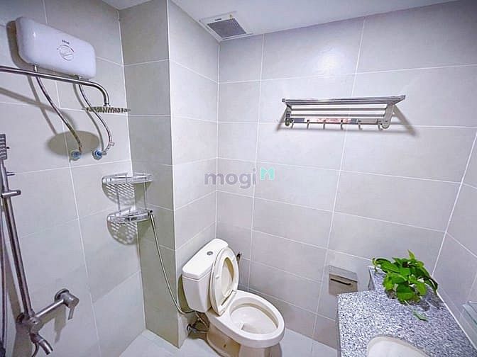 Hình ảnh Mb6623 nạp rút nhanh chóng ban- con Lê Văn Sỹ gần CV Hoàng Văn Thụ ngã tư Lăng Cha CẢ