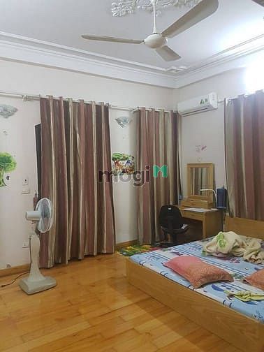 Hình ảnh Bán nhà Văn Cao 65m2, 4 tầng, 7.2 tỷ