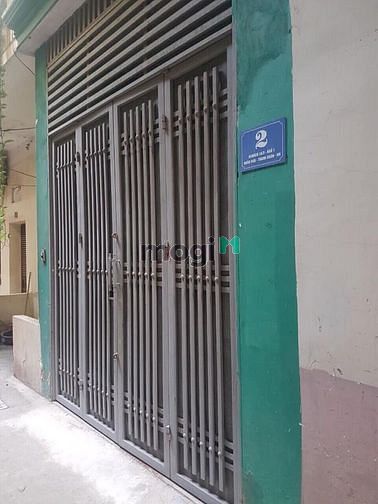Hình ảnh Bán nhà Hào Nam, 35m2, 3,5 tầng, 2,8 tỷ