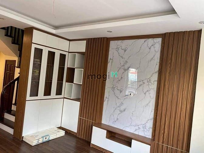 Hình ảnh Nhà mới, phân lô quân đội, gara ôtô 40m 5T giá 5.4 tỷ Định Công Thượng