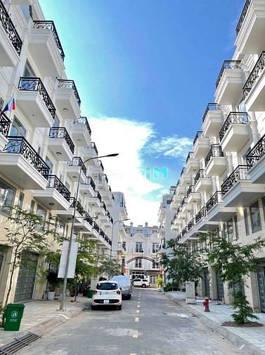 Hình ảnh Cho thuê nhà phố Tô Ngọc Vân quận 12