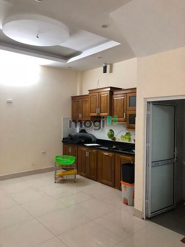 Hình ảnh Cho thuê nhà ngõ 32A Hào Nam, Đống Đa