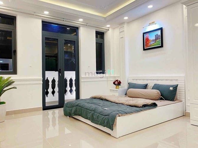Hình ảnh Cho thuê Nhà phố siêu sang 7PN full nội thất Có thang máy