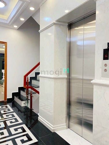 Hình ảnh Cho thuê Nhà phố siêu sang 7PN full nội thất Có thang máy