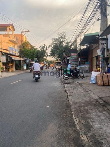 Hình ảnh Bán đất mặt tiền Nguyễn Phúc Chu 11x33 nở hậu