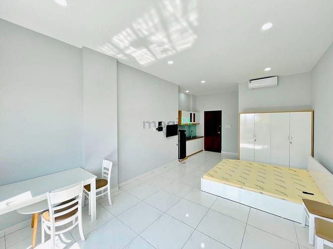 Hình ảnh CHDV MỚI 100%, full nội thất, thang máy, giá 6tr, Trần Huy Liệu, q.PN