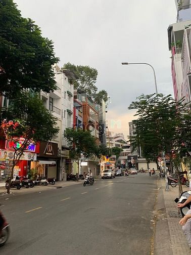 Hình ảnh Mb6623 nạp rút nhanh chóng cao cấp 3PN, góc 2 MT, đối diện Chợ Bến Thành, The One Saigon,