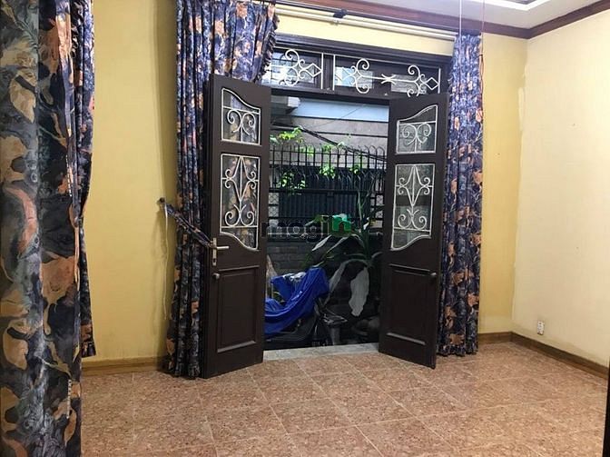 Hình ảnh Bán nhà Đê La Thành, 95m2, 4 tầng, 10.1 tỷ