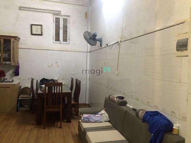 Hình ảnh Bán nhà Tôn Thất Tùng, 35m2, 5 tầng, 3,68 tỷ