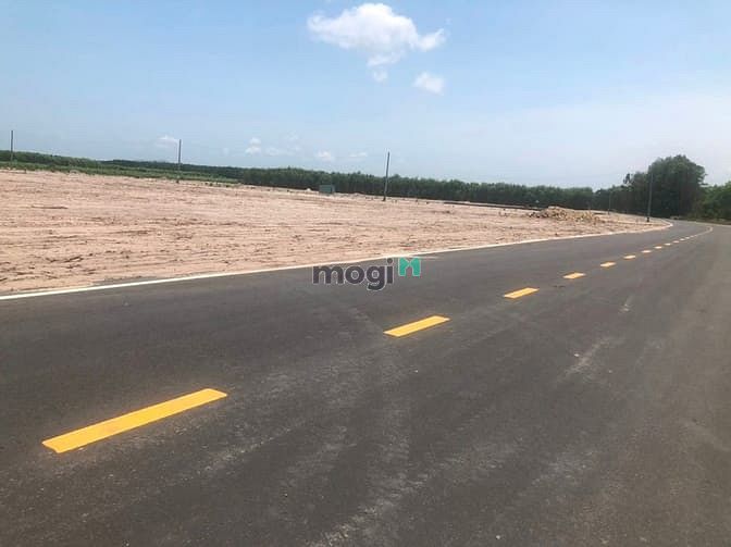 Hình ảnh Hàng sốt: đất nền thổ cư sân bay Lộc An giá rẻ