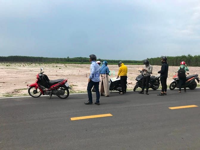 Hình ảnh Hàng sốt: đất nền thổ cư sân bay Lộc An giá rẻ