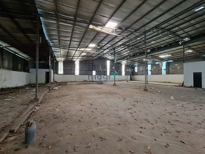 Hình ảnh Cho thuê kho xưởng 1000m2 MT đường Tân Sơn P15 Q. Tân Bình
