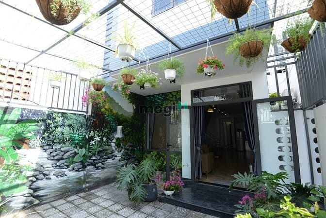 Hình ảnh Cho thuê nhà gần Phạm Văn Đồng 3PN full NT có sân vườn