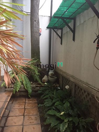 Hình ảnh Cho Thuê Nhà Phổ Quang, Quận Tân Bình, DT: 10x20m, 2 lầu