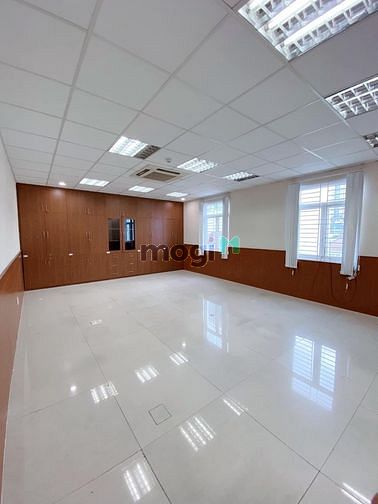Hình ảnh Cho Thuê Nhà Đồng Đen , P14, Quận Tân Bình, DT: 6x18m, 3 lầu