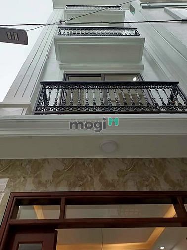 Hình ảnh Nhà 30m2 mới hoàn thiện. 5 tầng