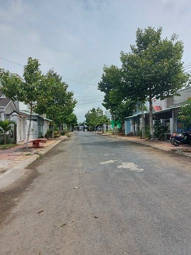 Hình ảnh Bán nền khu tái dinh cu p9 - vinh long