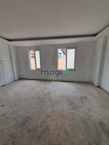 Hình ảnh Bán Nhà Ba Đình - ĐẸP LONG LANH -42M*5T-MT 4,5M GIÁ NHỈNH 4 TỶ.