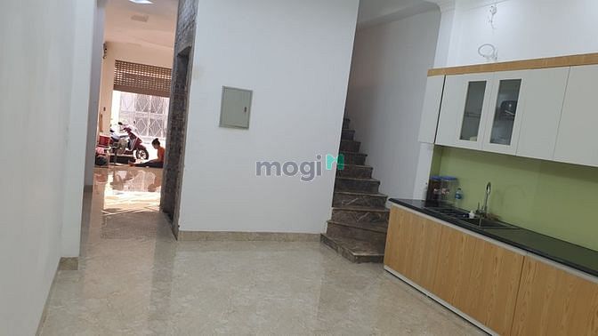 Hình ảnh Bán nhà xây mới Khâm Thiên, 45m2, 5 tầng, ô tô tới cửa, 5,5 tỷ