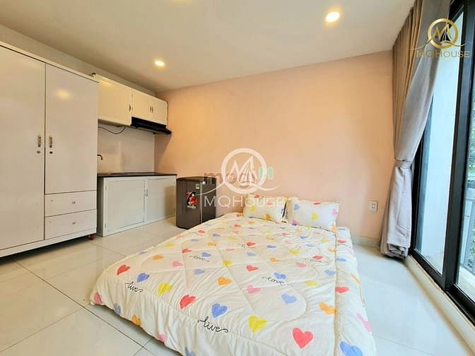 Hình ảnh Căn STUDIO Full NT - THANG MÁY - bảo vệ 24/24, ngay Vòng xoay Dân Chủ