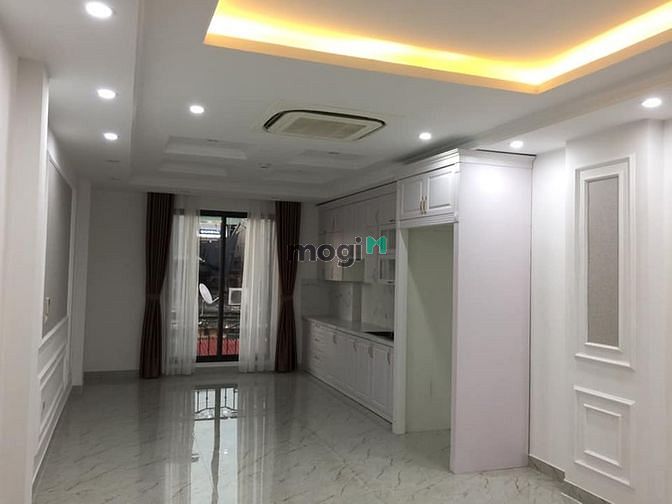 Hình ảnh Bán nhà phân lô Phương Mai, 50m2, 6 tầng, thang máy, 11.2 tỷ