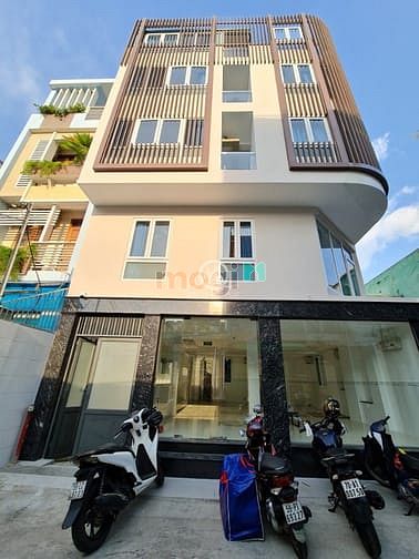 Hình ảnh Studio cửa sổ thoáng mát, THANG MÁY, New 100%, hẻm ô tô, Quận 1