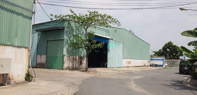 Hình ảnh Cho thuê kho 360m2 NỀN FULL GẠCH MEN đường Bạch Đằng, Q. Tân Bình.