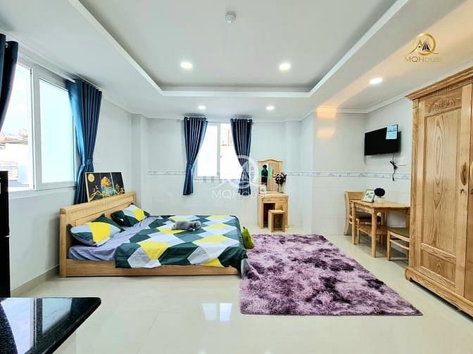 Hình ảnh Studio cửa sổ thoáng mát, THANG MÁY, New 100%, hẻm ô tô, Quận 1